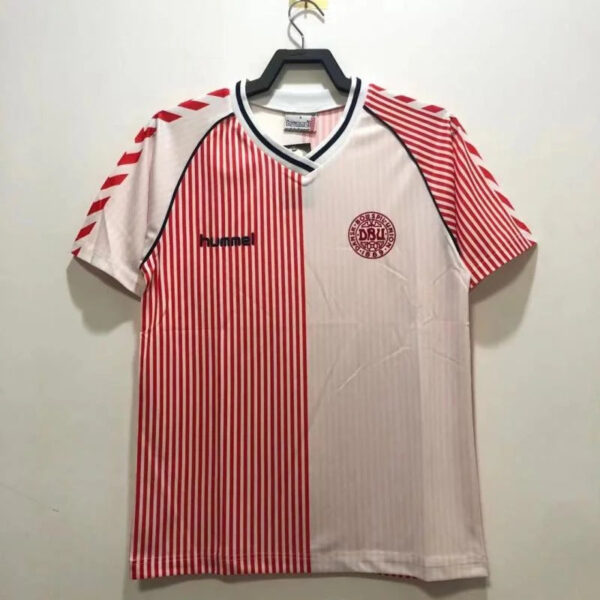 Retro Denmark national 1986 away game